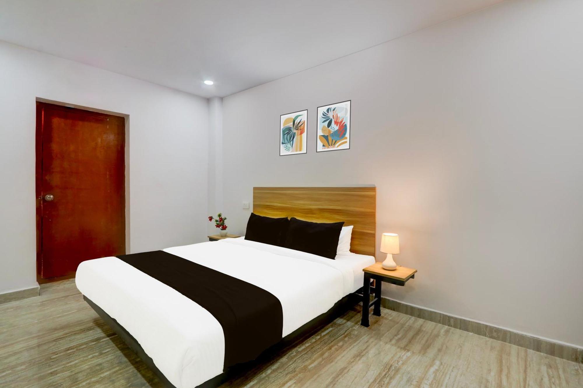 Hotel O Living Tree In Haydarabad Dış mekan fotoğraf