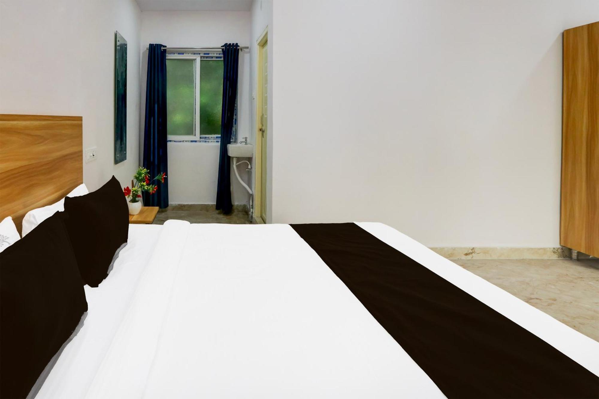 Hotel O Living Tree In Haydarabad Dış mekan fotoğraf