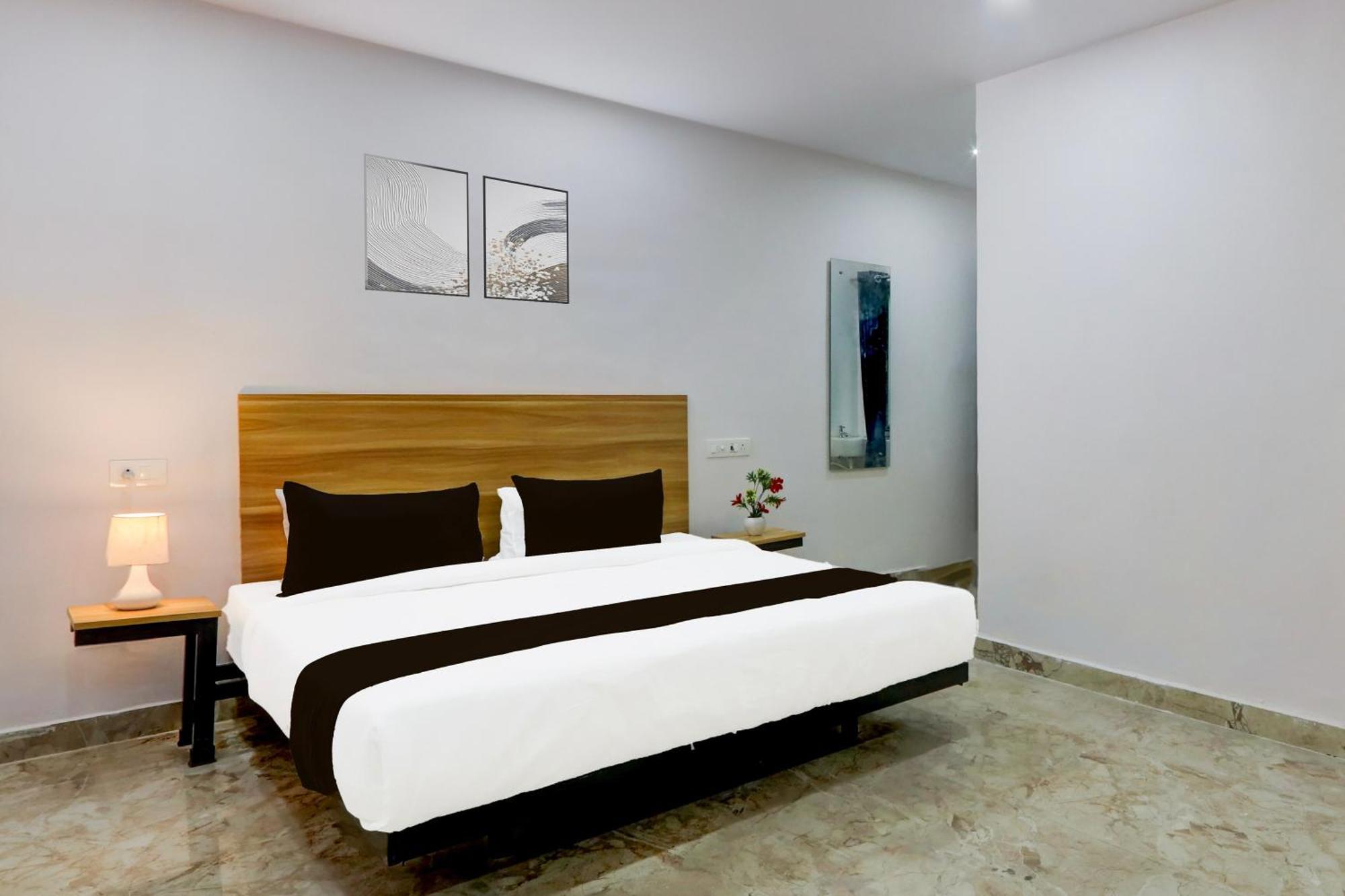 Hotel O Living Tree In Haydarabad Dış mekan fotoğraf